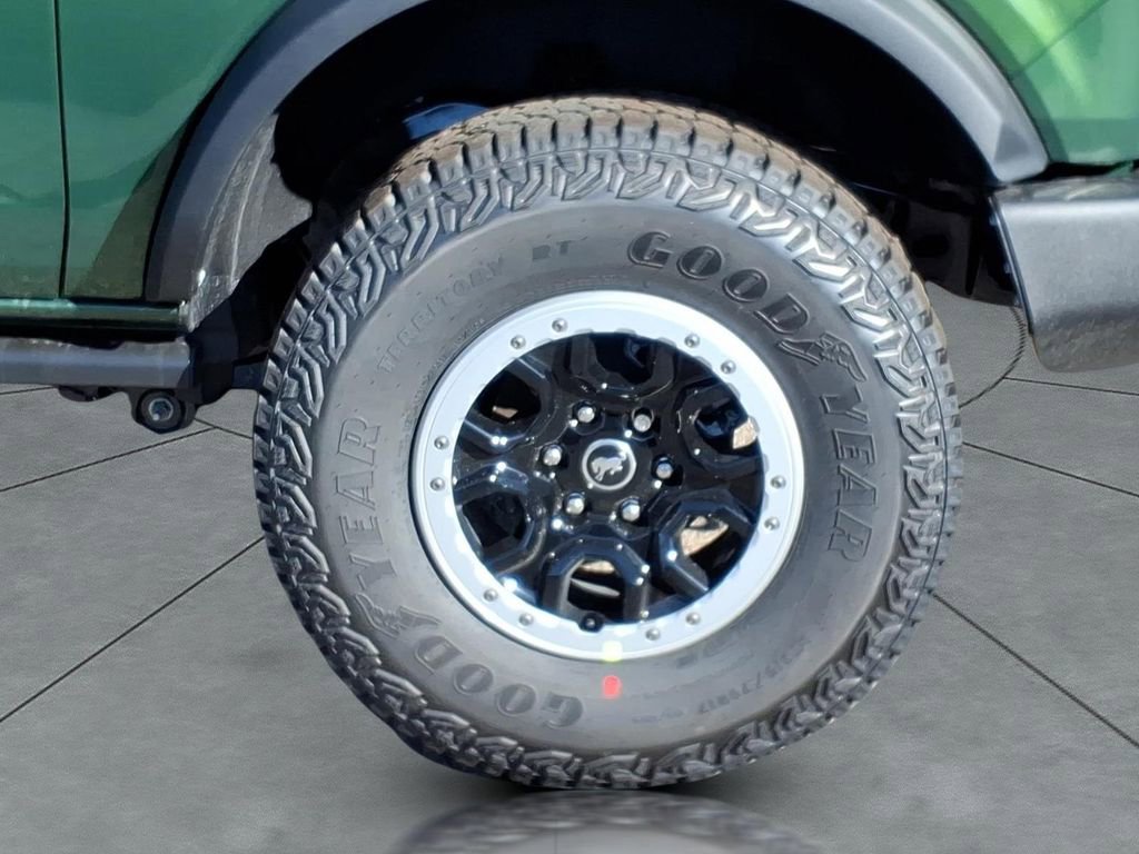 New 2025 Ford Bronco 2-Door w/ Sasquatch Package AWD/4WD image 4