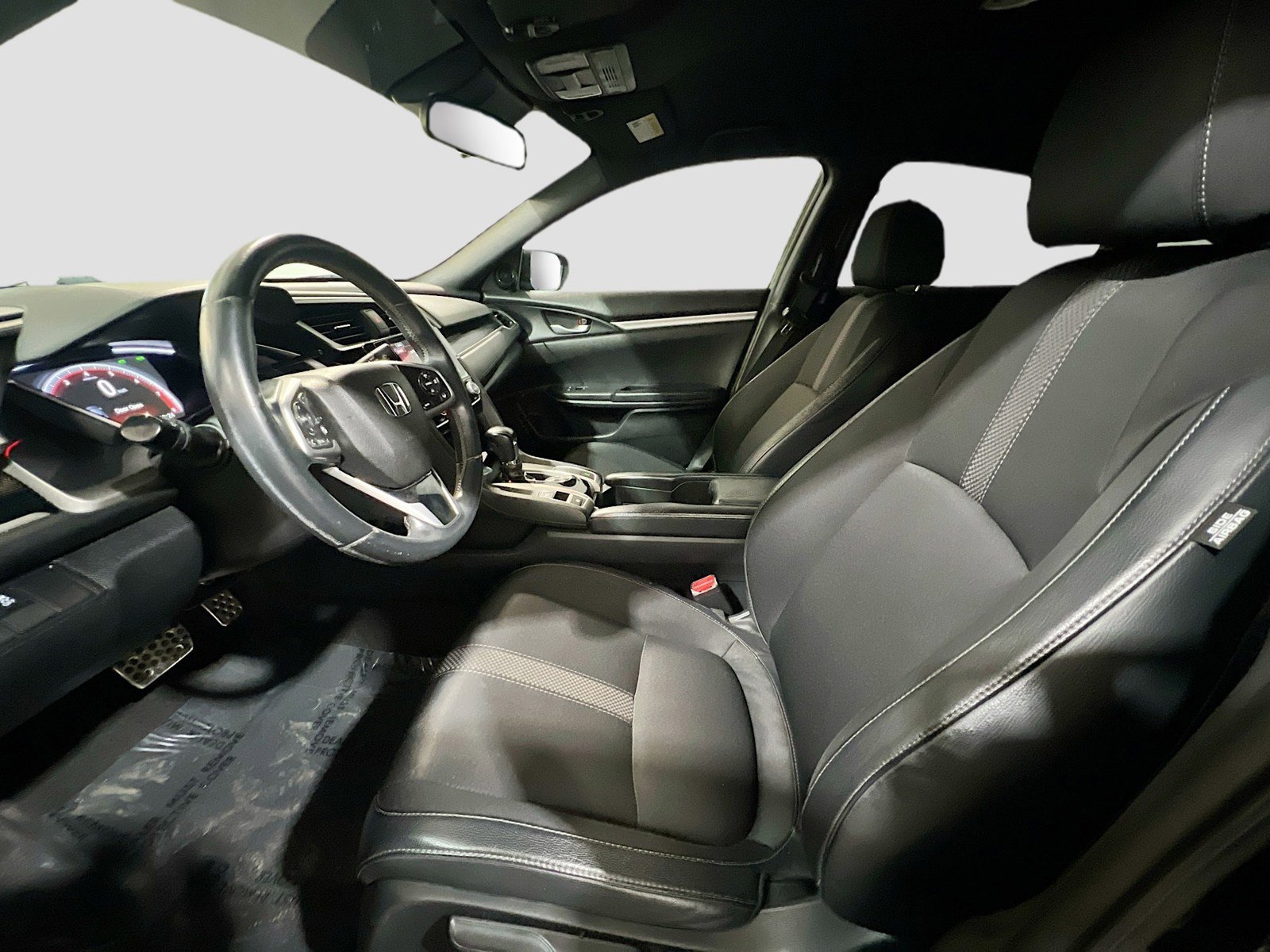 Used 2019 Honda Civic Sport image 14