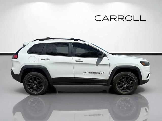 Used 2022 Jeep Cherokee Latitude w/ Sun & Sound Group AWD/4WD image 2