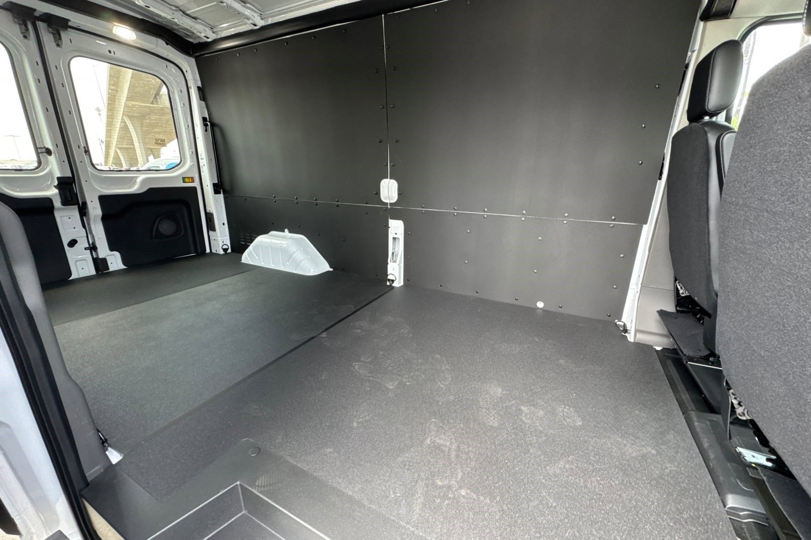 Used 2024 Ford E-Transit 148 Medium Roof w/ Load Area Protection Package image 11