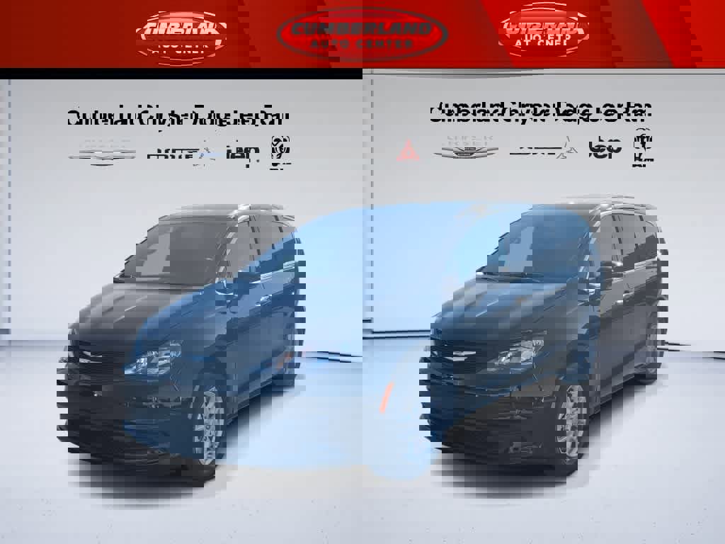 New 2026 Chrysler Voyager LX image 4