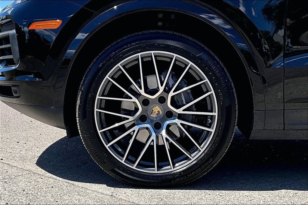 Used 2019 Porsche Cayenne AWD/4WD image 11