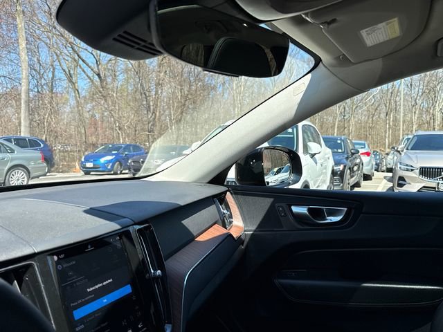 Certified 2024 Volvo XC60 B5 Plus w/ Protection Package Premier image 22