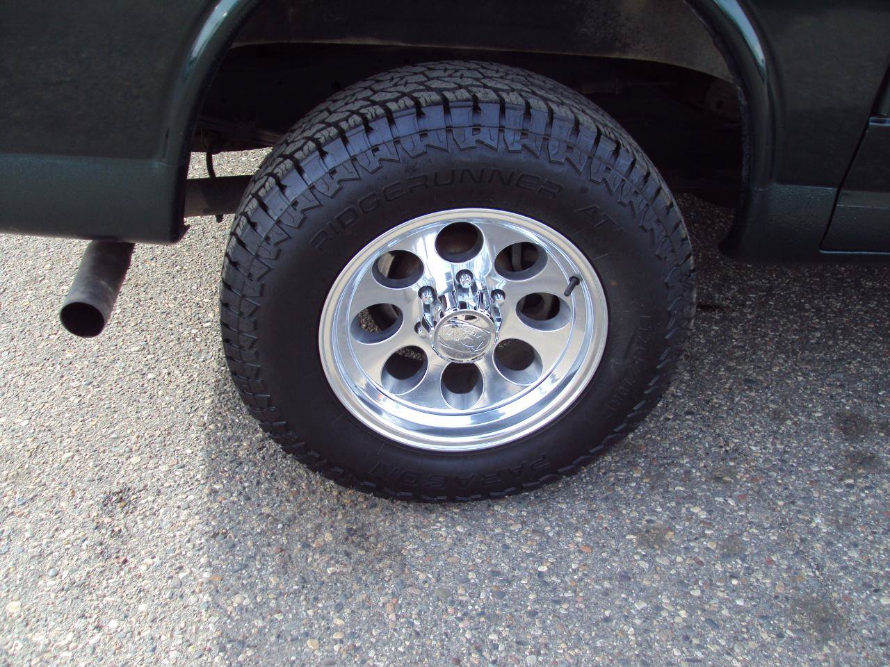 Used 2013 Chevrolet Express 1500 AWD image 32