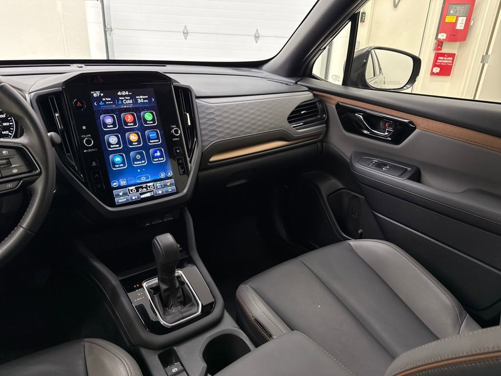 Used 2025 Subaru Forester Sport image 15