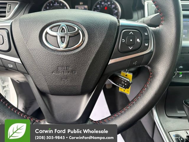 Used 2016 Toyota Camry SE FWD image 13