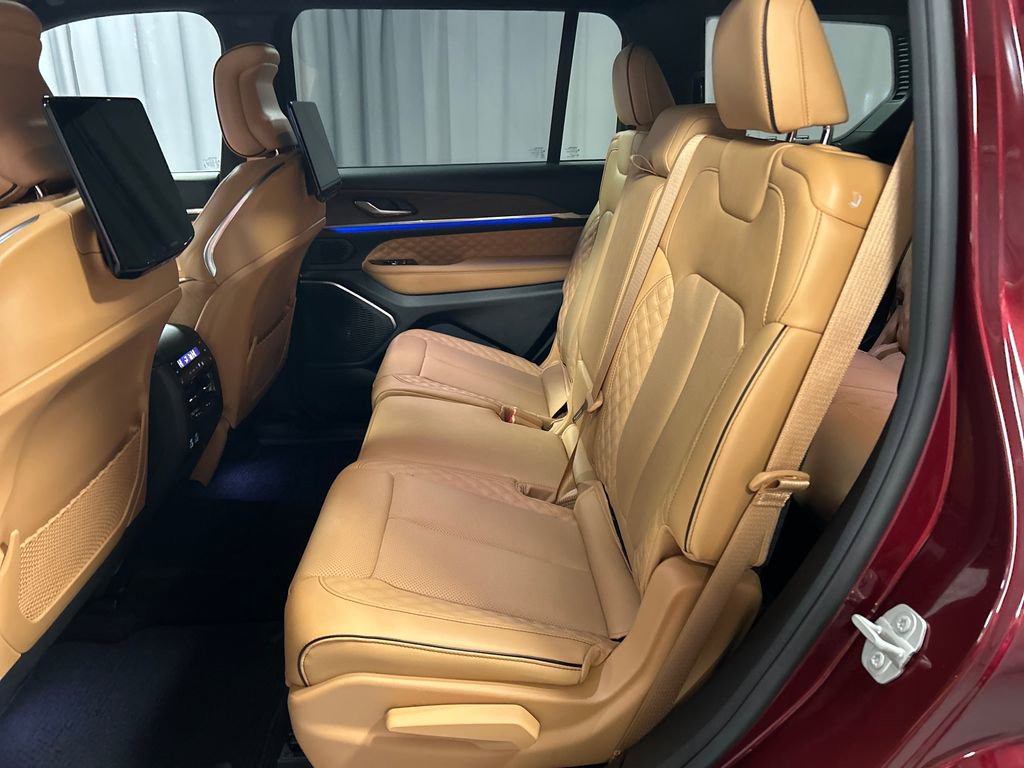 Used 2024 Jeep Grand Cherokee L Summit w/ Rear Seat Video Group I AWD/4WD image 24
