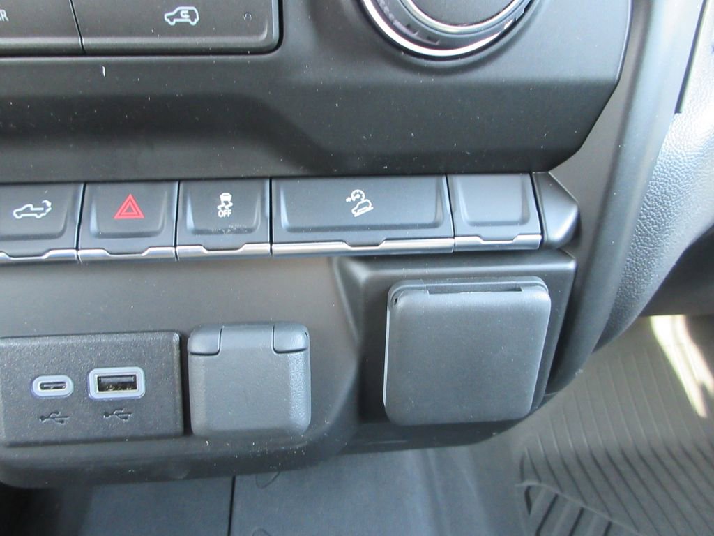 New 2026 Chevrolet Silverado 1500 Custom Trail Boss w/ Turbomax Blackout Package image 33