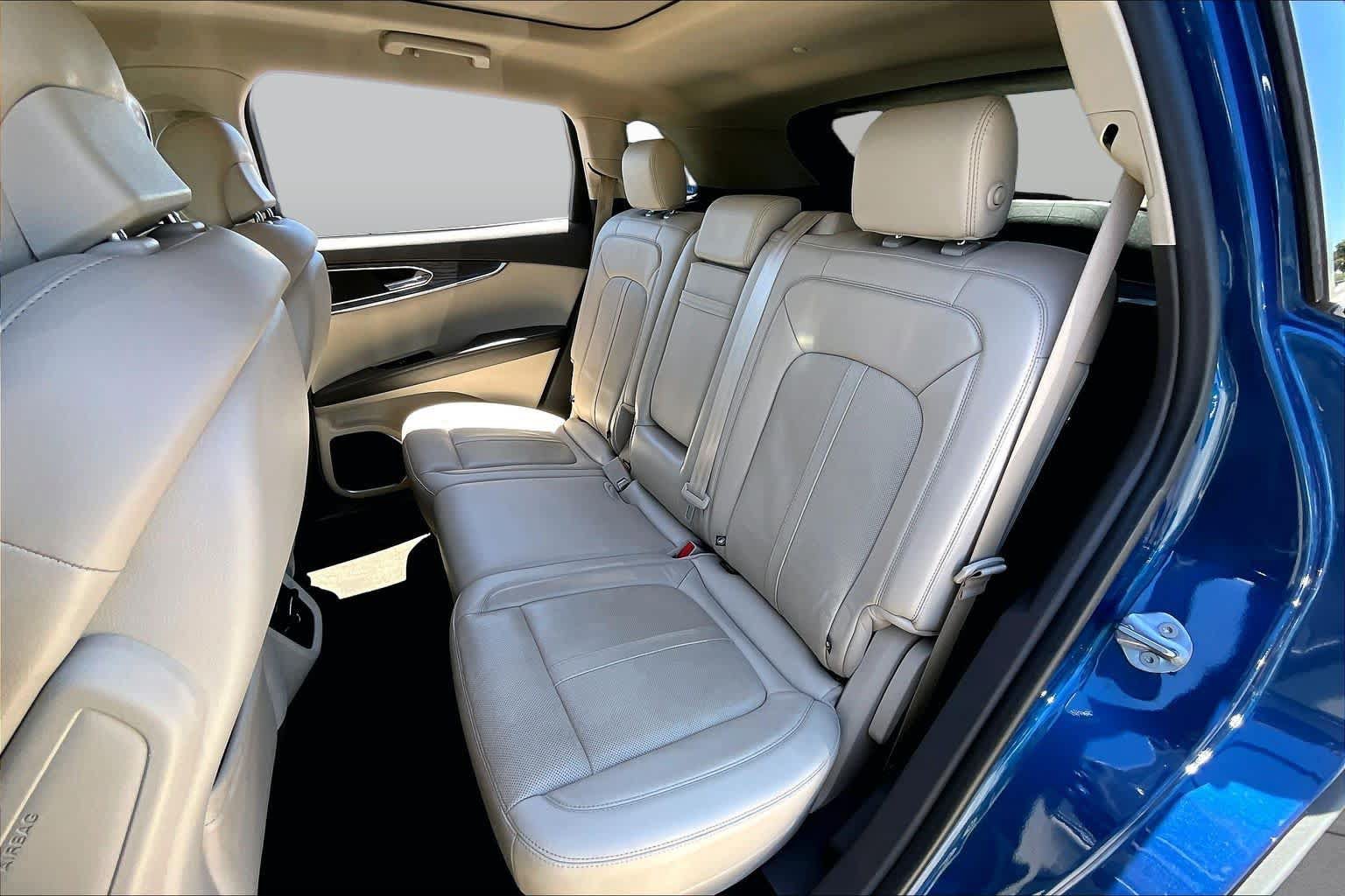 Used 2020 Lincoln Nautilus Reserve w/ Equipment Group 201A FWD image 20