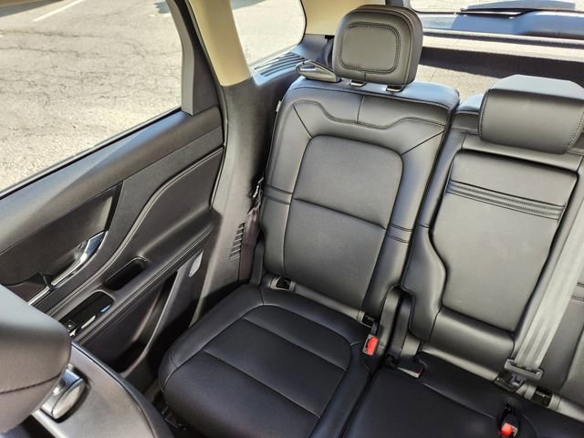 New 2025 Lincoln Corsair AWD w/ Equipment Group 101A image 13