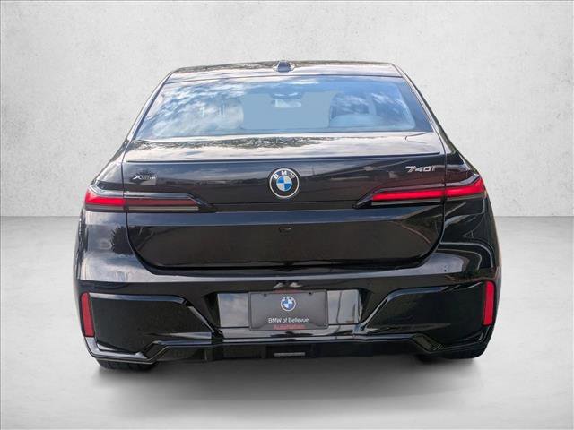 New 2026 BMW 740i xDrive w/ Executive Package image 7