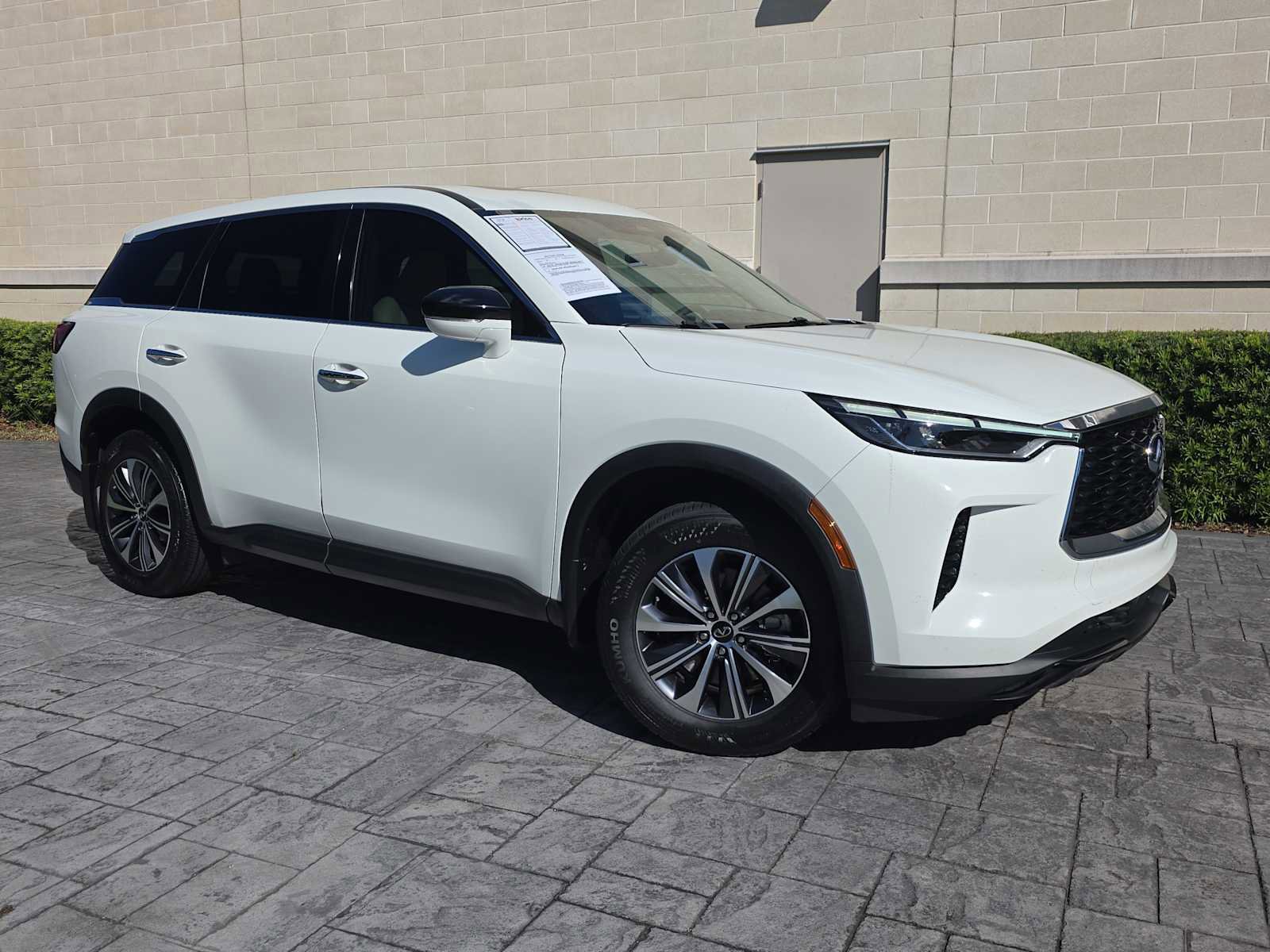 Used 2023 INFINITI QX60 Pure FWD image 28
