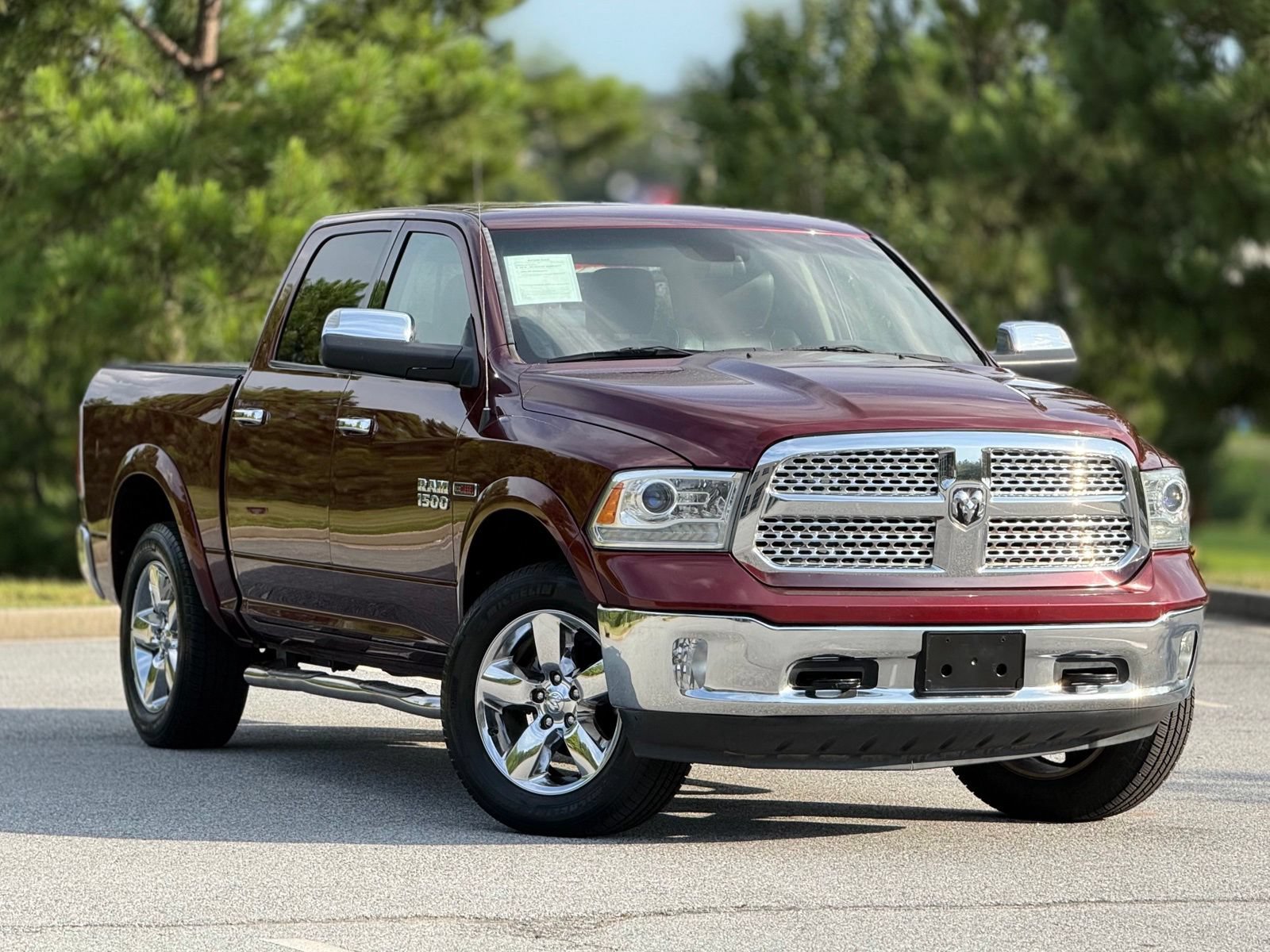 Used 2016 RAM 1500 Laramie AWD/4WD image 13