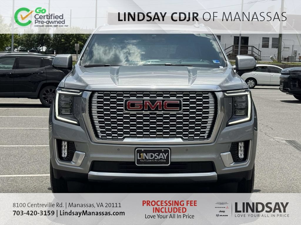 Used 2024 GMC Yukon XL Denali AWD/4WD image 3