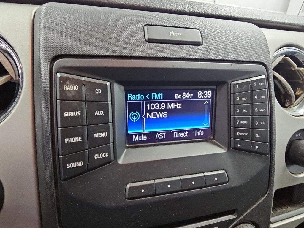 Used 2013 Ford F150 XLT w/ Luxury Equipment Group AWD/4WD image 14