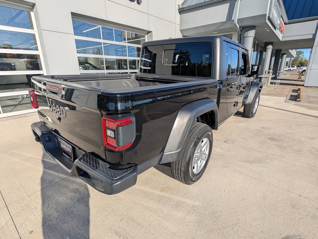Used 2020 Jeep Gladiator Sport w/ Quick Order Package 24S image 6