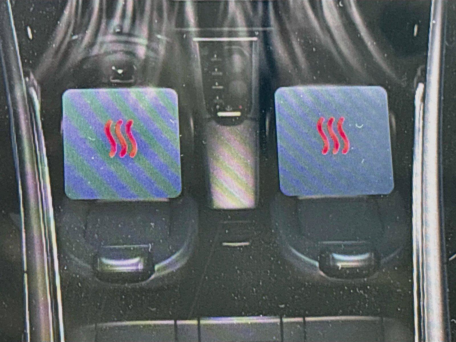 New 2027 VinFast VF 8 Eco AWD/4WD image 19