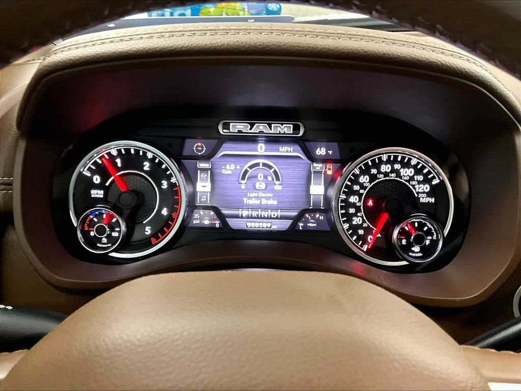 Used 2021 RAM 2500 Laramie AWD/4WD image 25