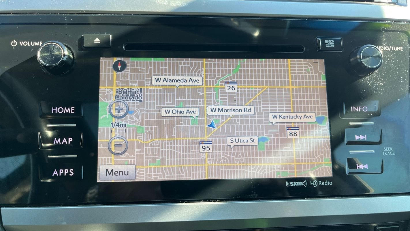 Used 2017 Subaru Legacy 2.5i Limited image 12