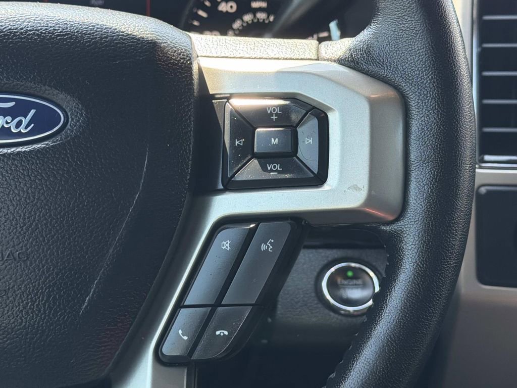 Used 2020 Ford F150 Lariat AWD/4WD image 13