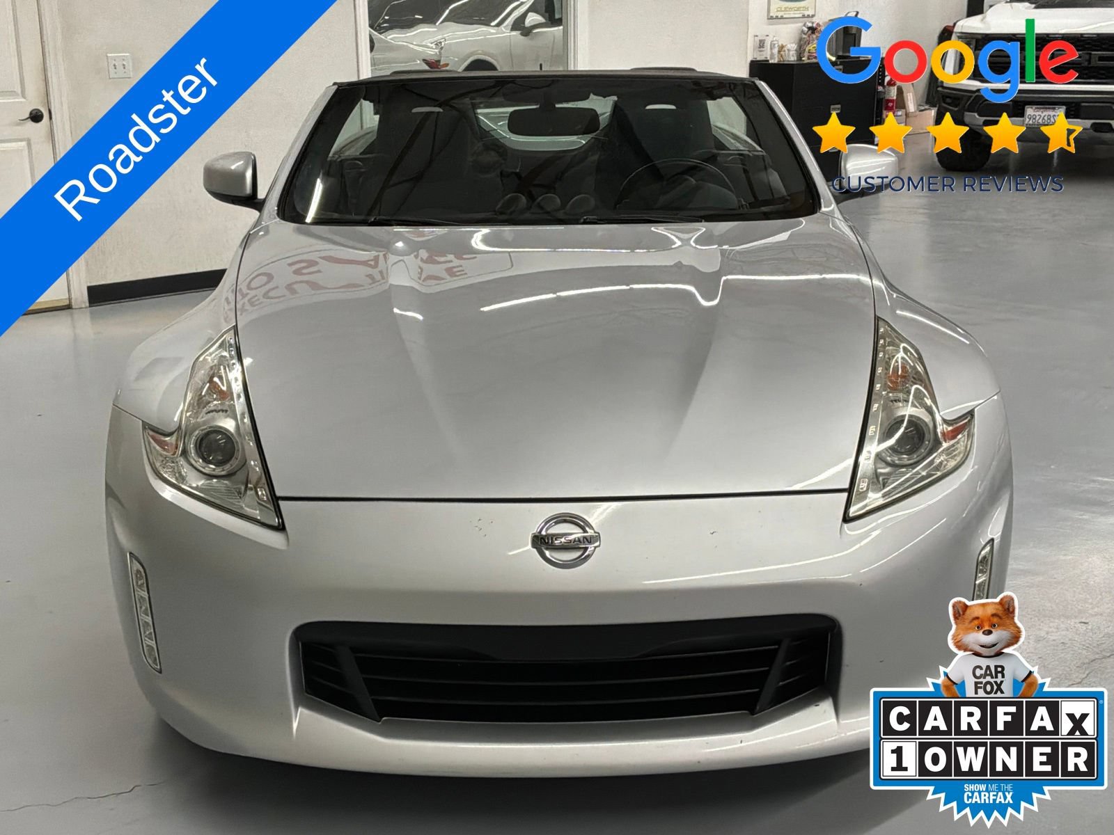 Used 2015 Nissan 370Z Roadster RWD image 2