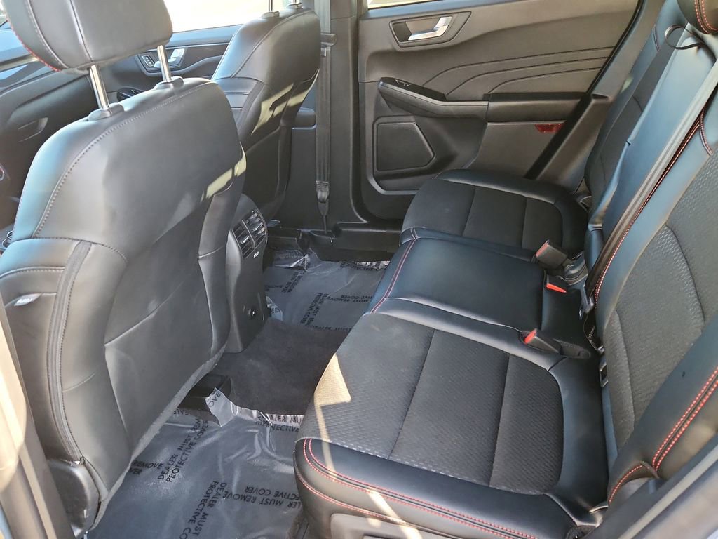 Used 2025 Ford Escape ST-Line image 10