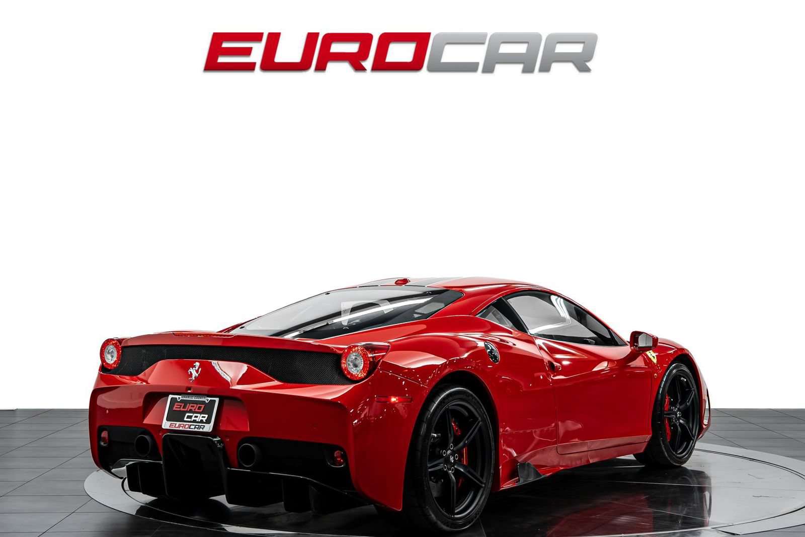 Used 2015 Ferrari 458 Speciale Coupe RWD image 5