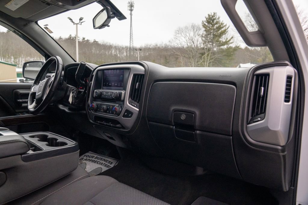 Used 2017 GMC Sierra 1500 SLE w/ SLE Value Package image 12
