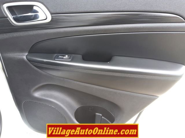 Used 2020 Jeep Grand Cherokee Altitude image 39