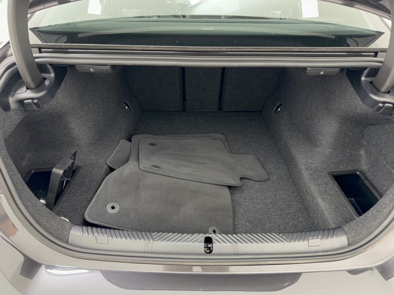 Certified 2026 BMW 530i RWD image 28