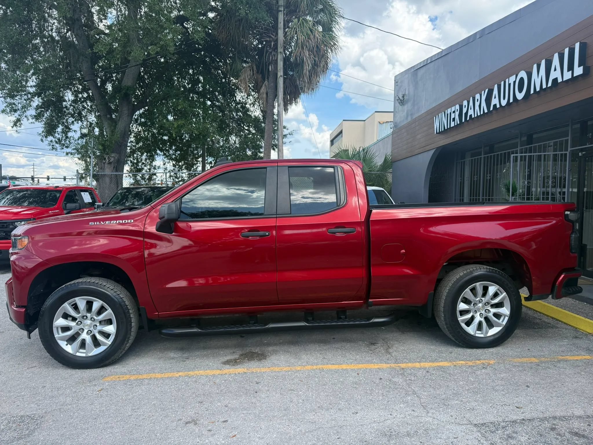 Used 2021 Chevrolet Silverado 1500 Custom RWD image 4