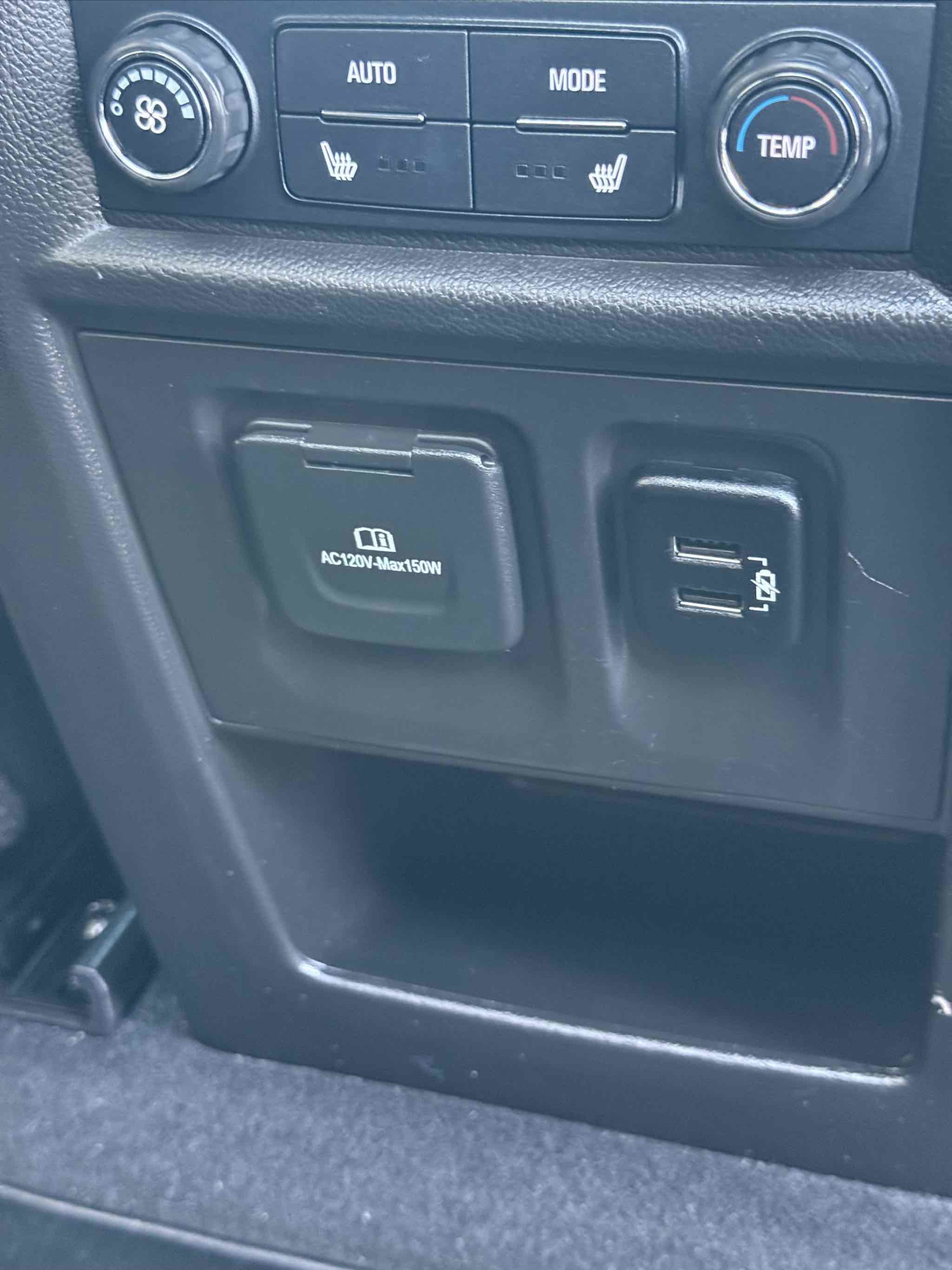 Used 2018 Chevrolet Traverse Premier image 95