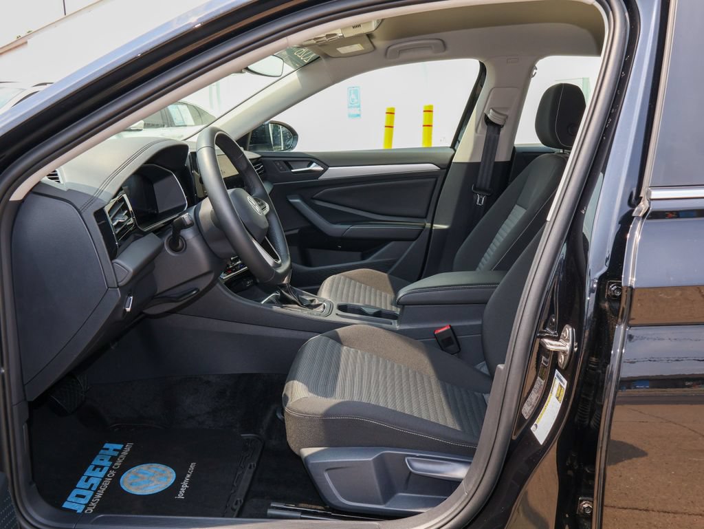 Certified 2026 Volkswagen Jetta S FWD image 11