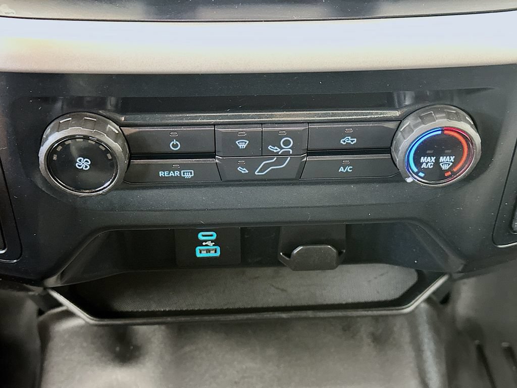 Used 2022 Ford F150 XLT w/ Trailer Tow Package AWD/4WD image 18