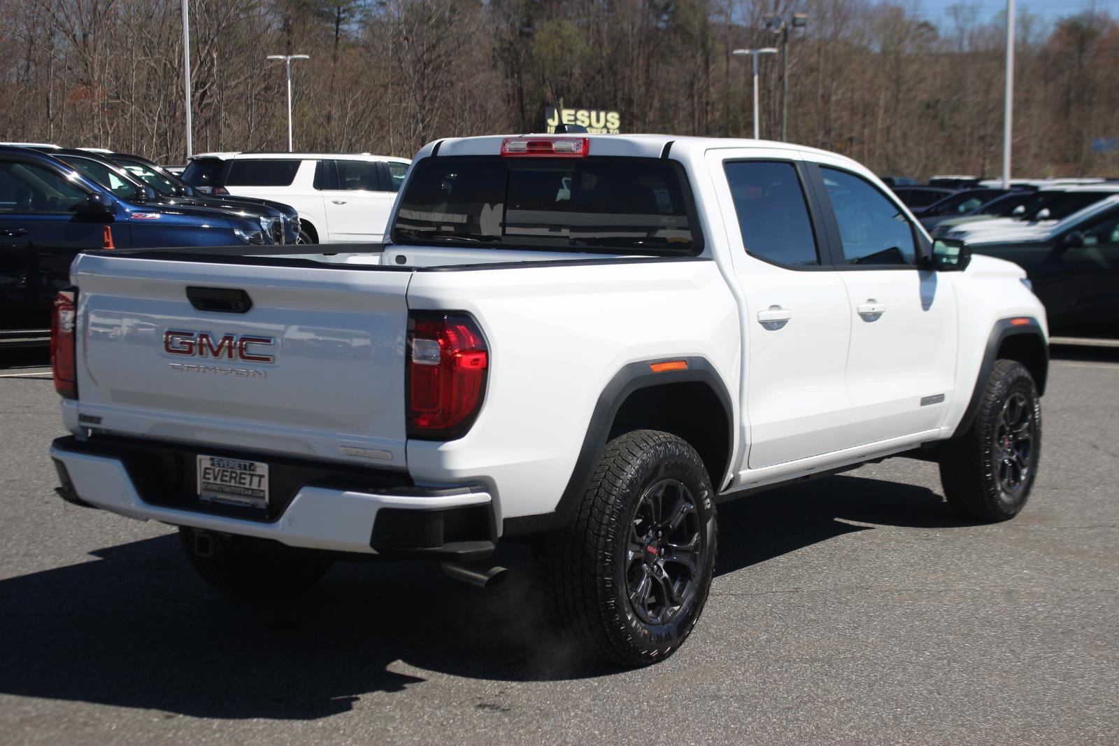 Used 2025 GMC Canyon Elevation w/ Convenience Package image 7