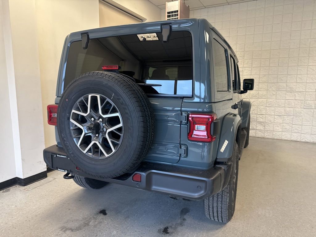 New 2026 Jeep Wrangler Unlimited Sahara AWD/4WD image 19