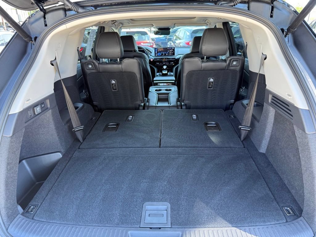 Certified 2026 Acura MDX w/ Technology Package AWD/4WD image 18