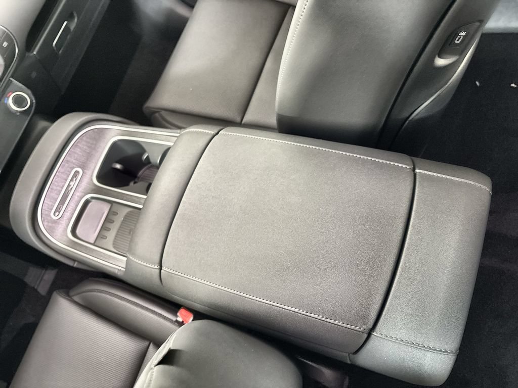 New 2026 Hyundai Palisade SEL Premium FWD image 23