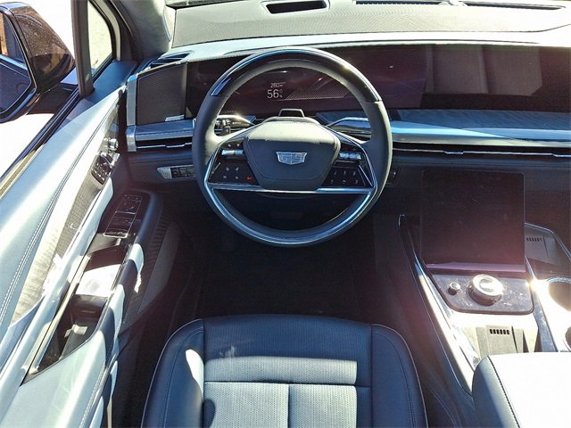 Used 2025 Cadillac Escalade IQ Sport 2 w/ LPO, ONYX Package image 11