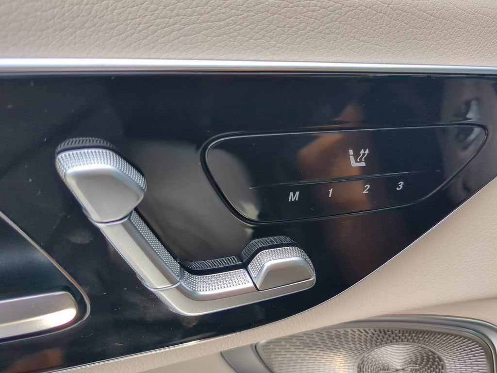 New 2024 Mercedes-Benz CLE 300 4MATIC Coupe image 11