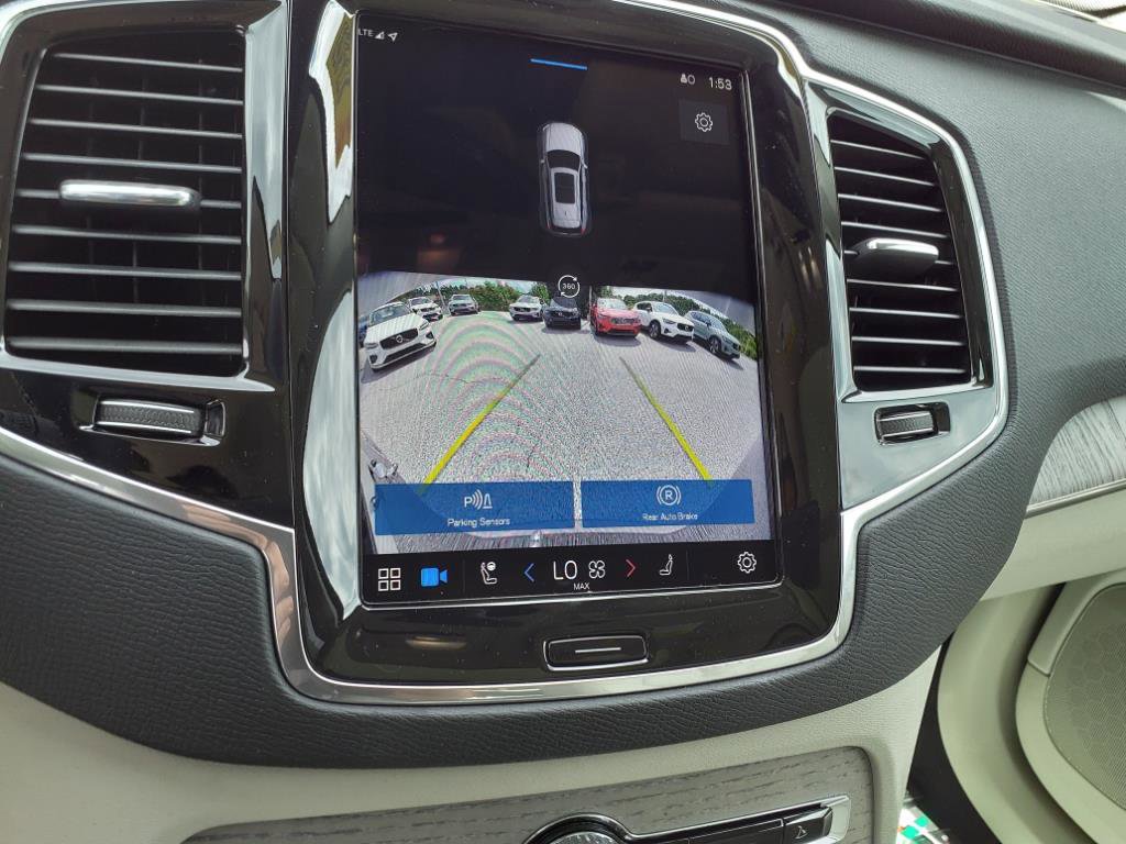 Certified 2025 Volvo XC90 T8 Plus w/ Protection Package image 19