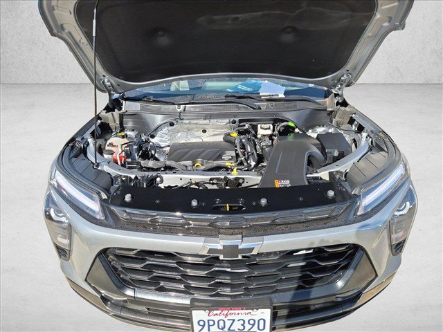 Used 2025 Chevrolet Trax ACTIV w/ Driver Confidence Package FWD image 21