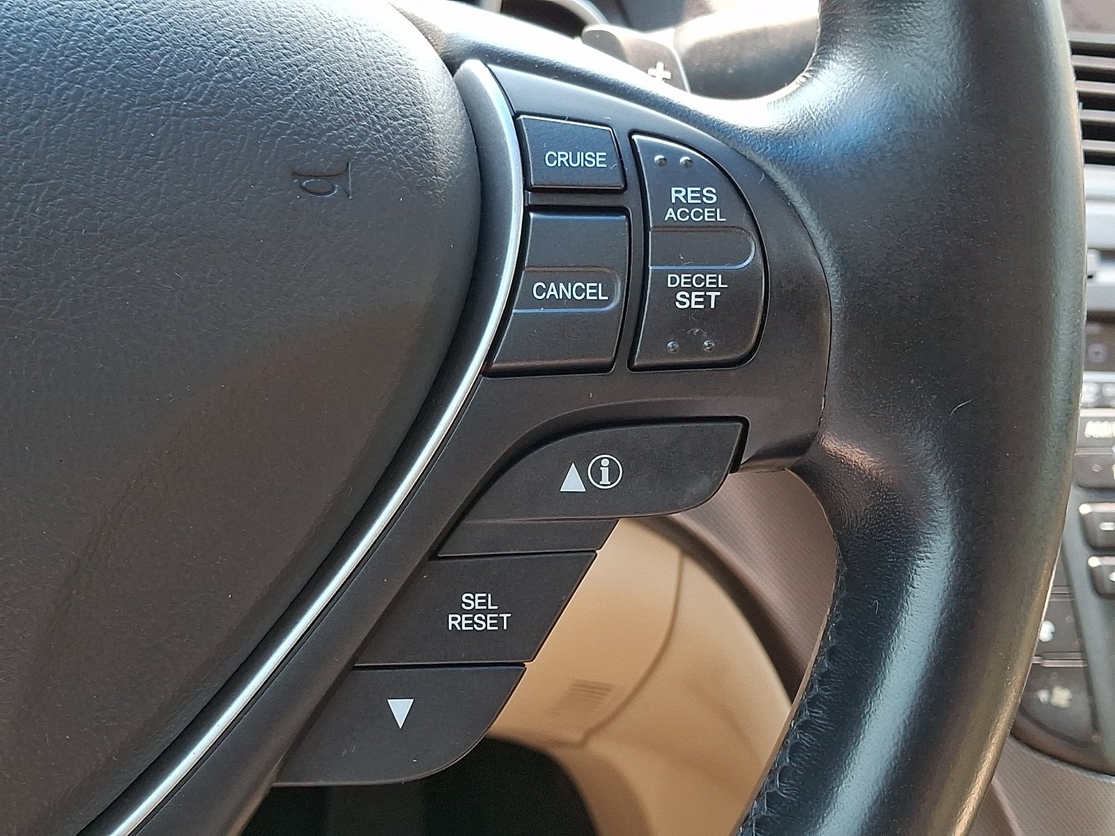 Used 2012 Acura TL w/ Technology Package FWD image 23