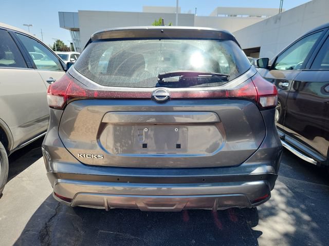 Used 2024 Nissan Kicks S FWD image 4