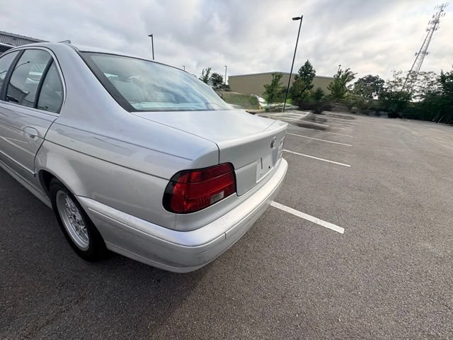Used 2001 BMW 525i Sedan RWD image 3