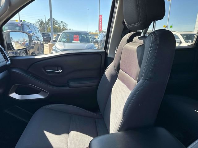 Used 2023 Nissan Frontier SV w/ SV Convenience Package image 20