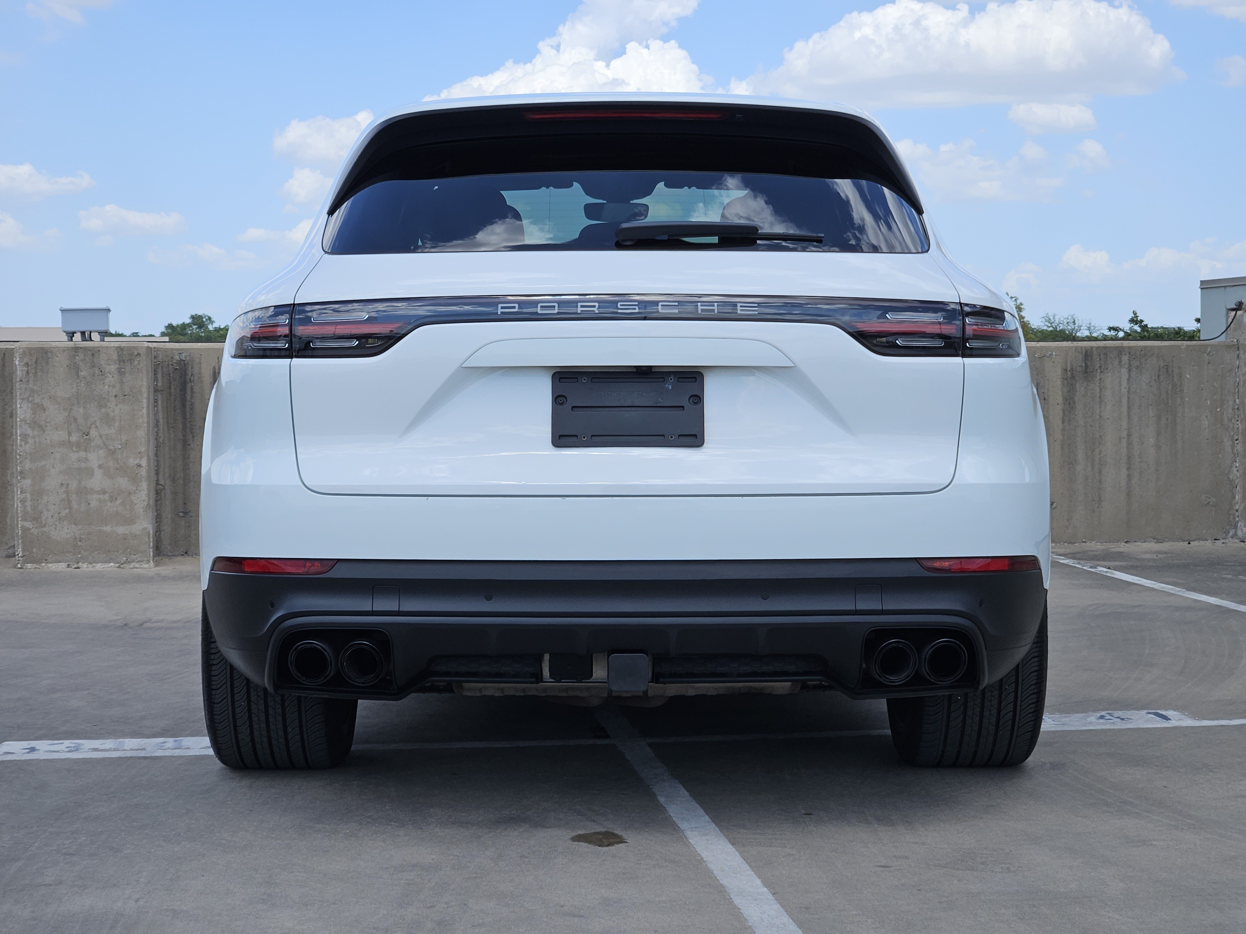 Certified 2023 Porsche Cayenne Platinum Edition AWD/4WD image 7