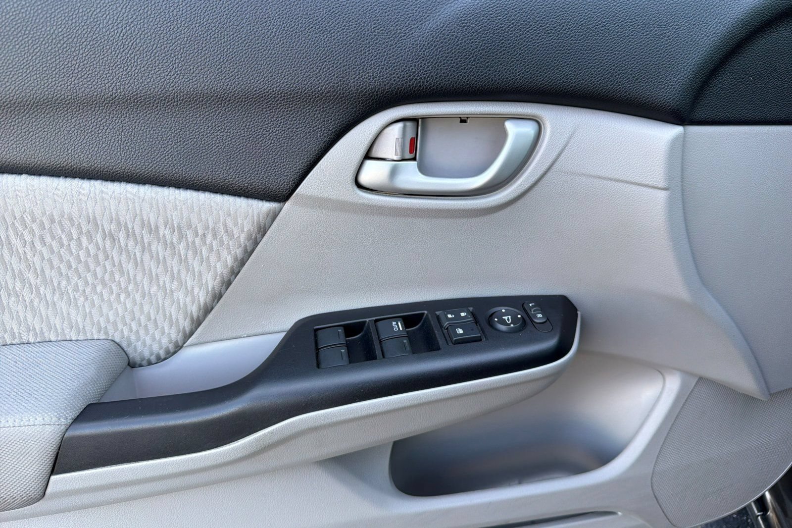 Used 2015 Honda Civic LX image 11