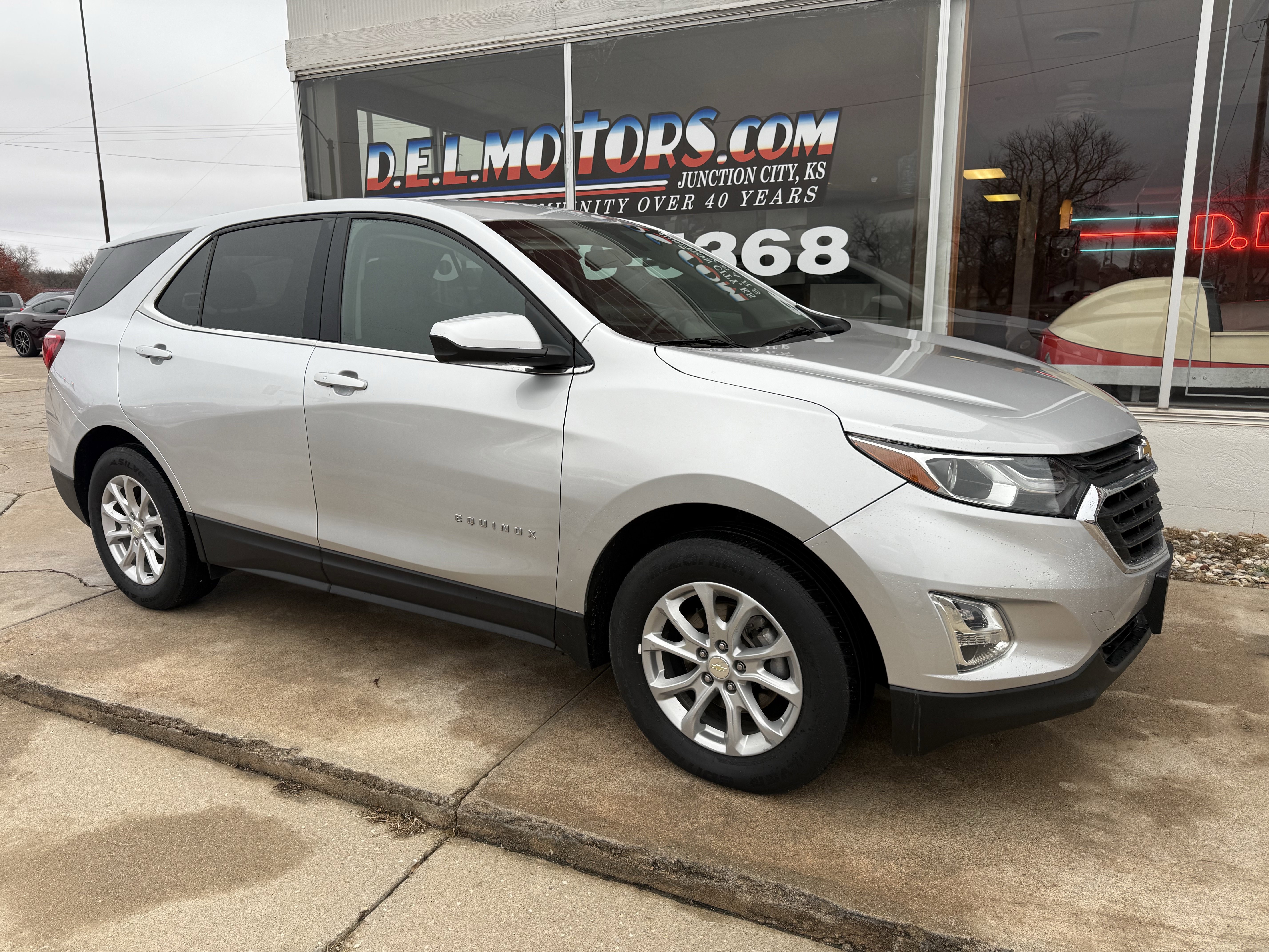Used 2018 Chevrolet Equinox LT