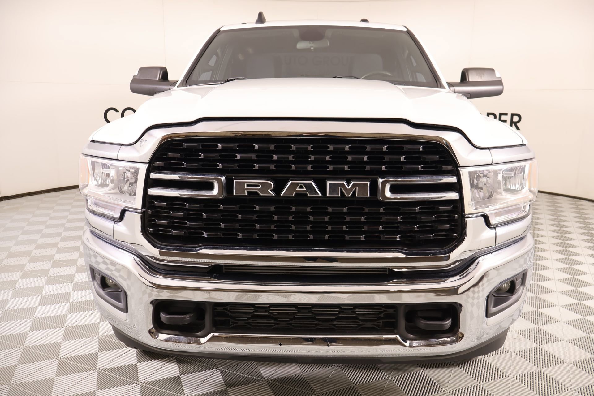 Used 2022 RAM 2500 Big Horn w/ Cold Weather Group AWD/4WD image 8